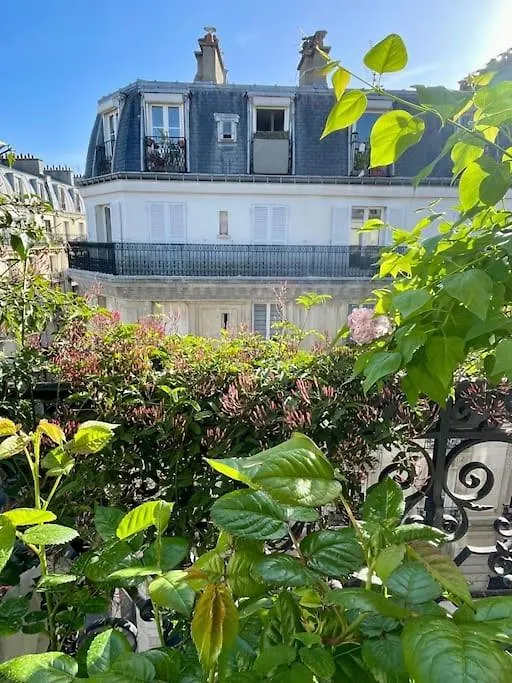 Bright For 3 With Balcony - 11e Bastille Apartment *
